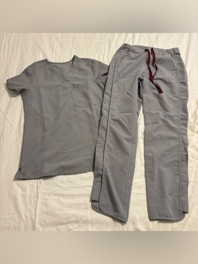 Figs Cement grey set XXS Catarina Top & Prestea pants